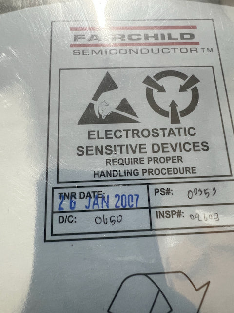 Fairchild 2N3905 - Small Signal Bipolar Transistor, 0.2A, 40V, PNP, TO-92