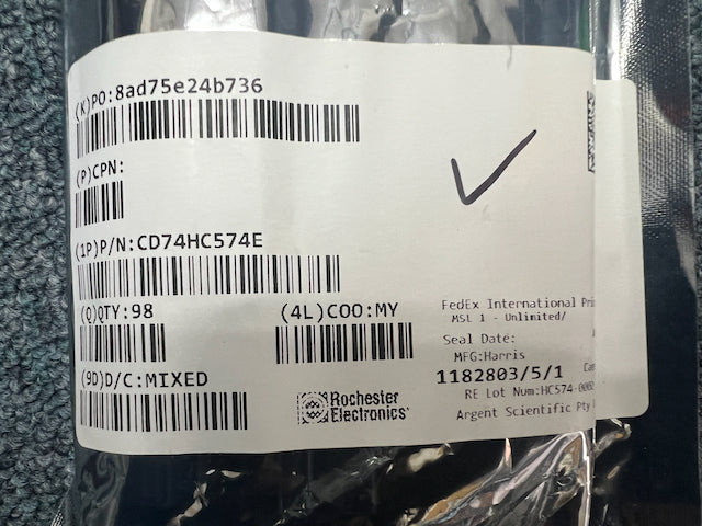 Harris CD74HC574 - High Speed CMOS Logic Octal Positive-Edge- Triggered D-Type Flip-Flops with 3-State Outputs