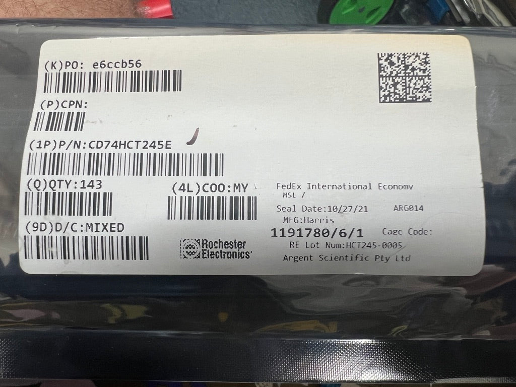 Harris CD74HCT245E - High Speed CMOS Logic Non-Inverting Octal-Bus Transceiver with 3-State Output