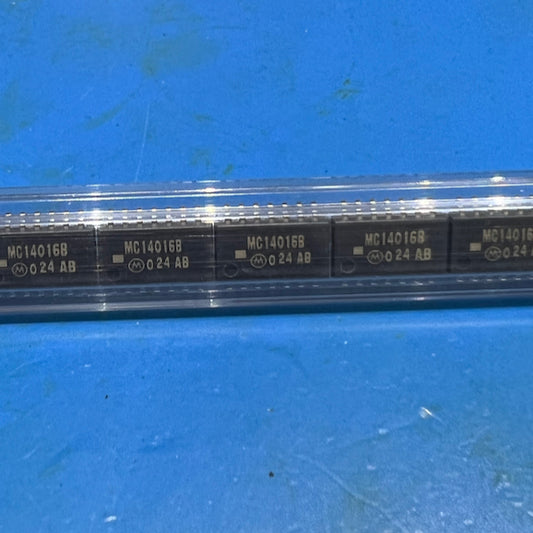 Motorola MC14016BF - Quad Analog Switch/Quad Multiplexer