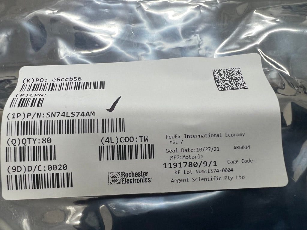 Motorola SN74LS74AM - Flip Flop D-Type Pos-Edge 2-Element 14-Pin SOIC-14 EIAJ
