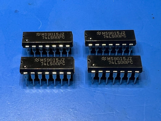 National Semiconductor 74LS00PC - NAND Gate -PDIP14